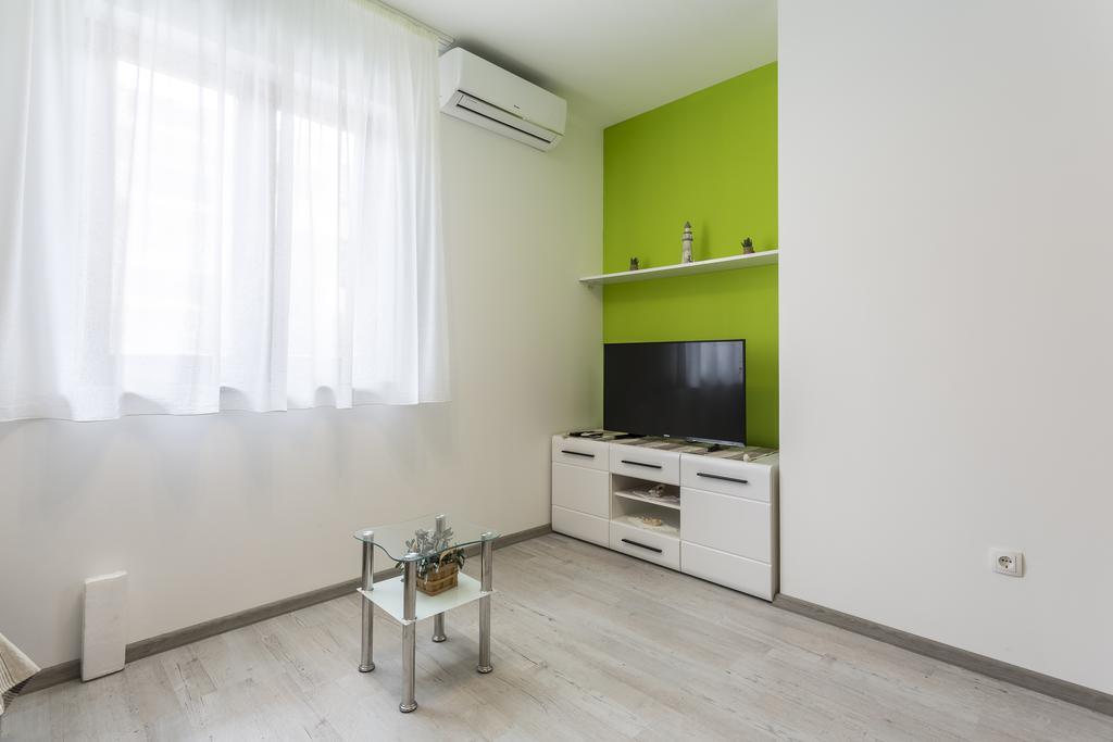 Sky Apartments Подстрана Екстериор снимка