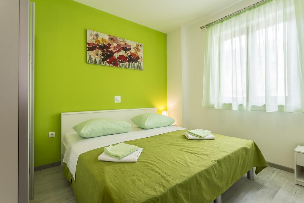 Sky Apartments Подстрана Екстериор снимка