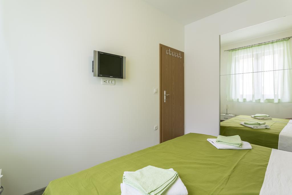 Sky Apartments Подстрана Екстериор снимка