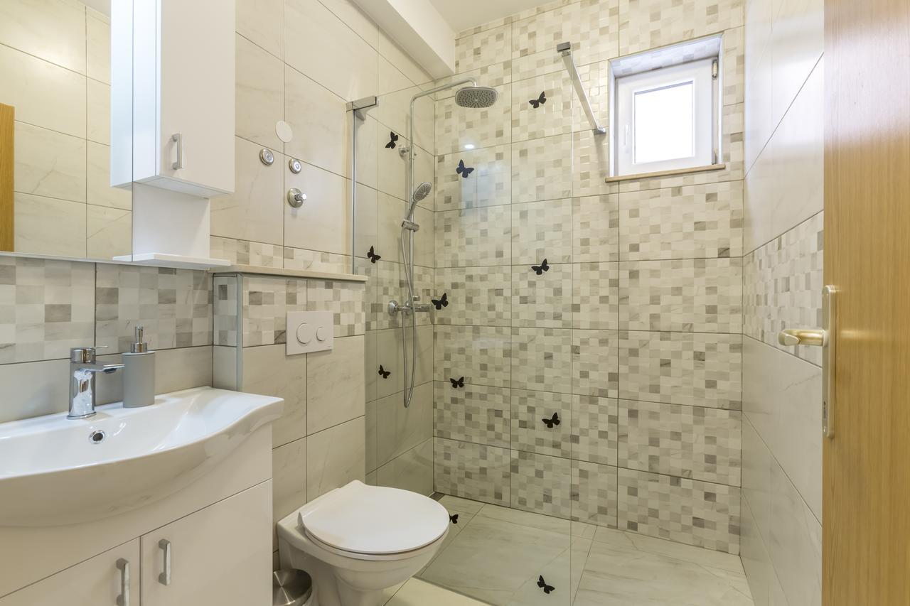 Sky Apartments Подстрана Екстериор снимка